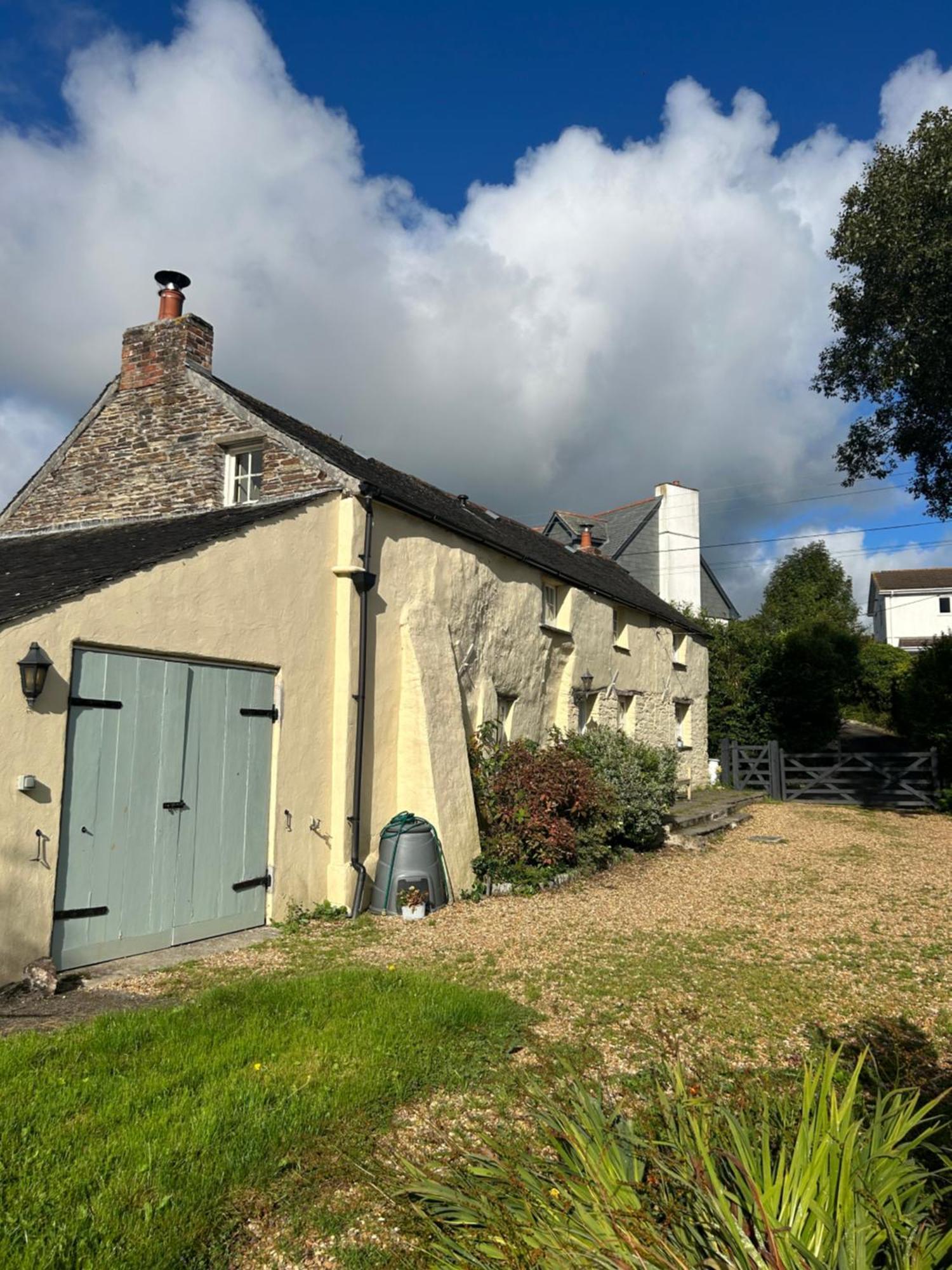 Meadowside Cottage, Characterful Grade 2 Listed Cottage Near To Wadebridge And Padstow Exterior foto